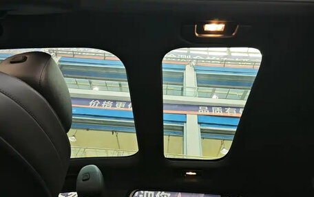 Mercedes-Benz GLB, 2022 год, 2 500 000 рублей, 14 фотография