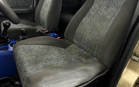 Chevrolet Niva I рестайлинг, 2004 год, 300 000 рублей, 10 фотография