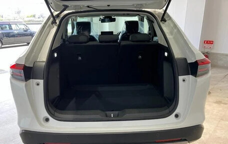 Honda Vezel, 2024 год, 265 155 рублей, 9 фотография