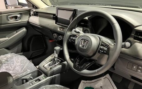 Honda Vezel, 2024 год, 265 155 рублей, 13 фотография