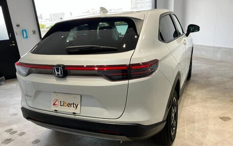 Honda Vezel, 2024 год, 265 155 рублей, 5 фотография