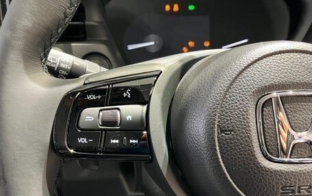 Honda Vezel, 2024 год, 265 155 рублей, 23 фотография