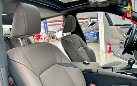 Lexus ES VII, 2022 год, 2 700 000 рублей, 16 фотография