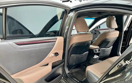 Lexus ES VII, 2022 год, 2 700 000 рублей, 18 фотография