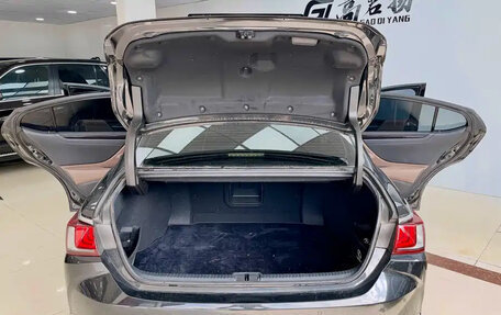 Lexus ES VII, 2022 год, 2 700 000 рублей, 24 фотография