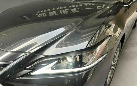 Lexus ES VII, 2022 год, 2 700 000 рублей, 6 фотография