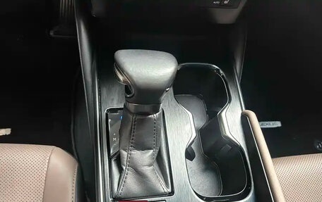 Lexus ES VII, 2022 год, 2 700 000 рублей, 14 фотография