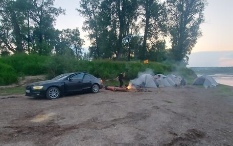 Audi A4, 2013 год, 870 000 рублей, 14 фотография