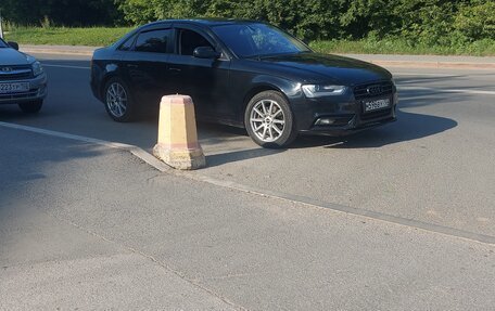 Audi A4, 2013 год, 870 000 рублей, 12 фотография