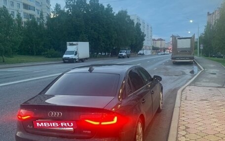 Audi A4, 2013 год, 870 000 рублей, 20 фотография