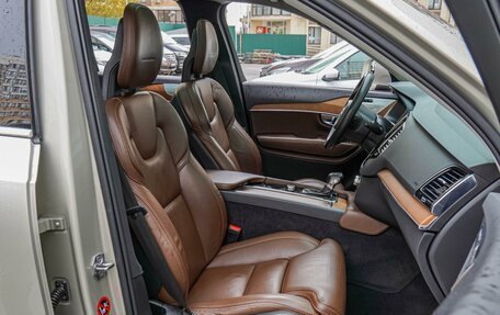 Volvo XC90 II рестайлинг, 2017 год, 3 830 000 рублей, 8 фотография