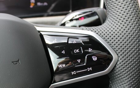 Volkswagen Tiguan, 2025 год, 5 030 000 рублей, 15 фотография