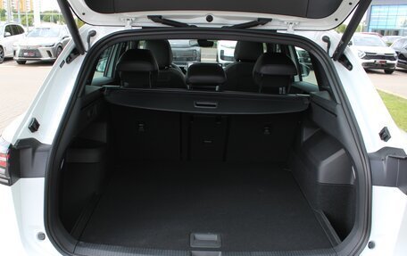 Volkswagen Tiguan, 2025 год, 5 030 000 рублей, 26 фотография