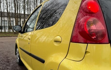 Peugeot 107 I рестайлинг, 2011 год, 400 000 рублей, 3 фотография