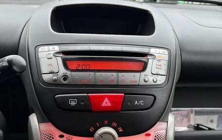 Peugeot 107 I рестайлинг, 2011 год, 400 000 рублей, 11 фотография