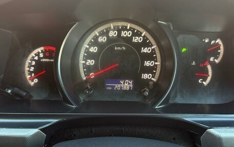 Toyota RegiusAce, 2009 год, 2 450 000 рублей, 6 фотография