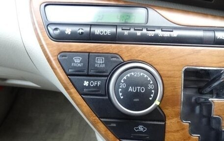 Toyota ISis I, 2011 год, 790 222 рублей, 12 фотография