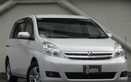 Toyota ISis I, 2011 год, 790 222 рублей, 3 фотография