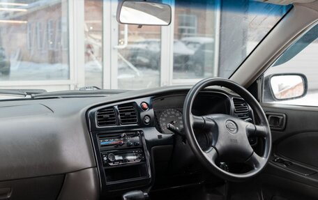 Nissan Expert, 1999 год, 420 000 рублей, 10 фотография