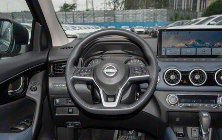 Nissan Qashqai, 2025 год, 2 240 000 рублей, 10 фотография