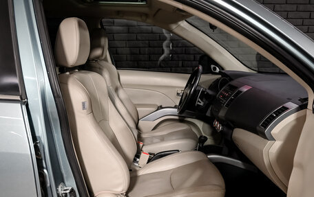 Mitsubishi Outlander III рестайлинг 3, 2008 год, 1 150 000 рублей, 11 фотография