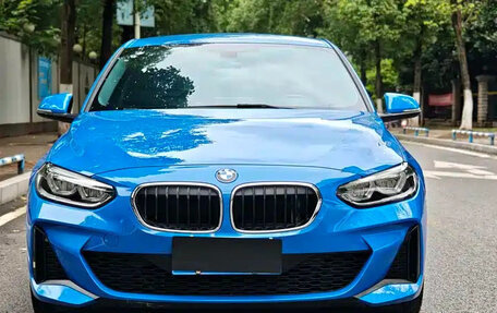 BMW 1 серия, 2021 год, 1 950 069 рублей, 2 фотография