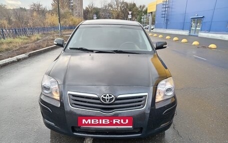 Toyota Avensis III рестайлинг, 2007 год, 645 000 рублей, 2 фотография
