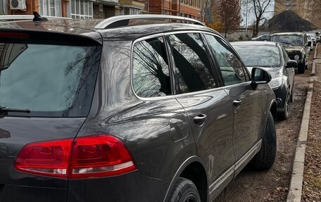 Volkswagen Touareg III, 2011 год, 2 100 000 рублей, 8 фотография