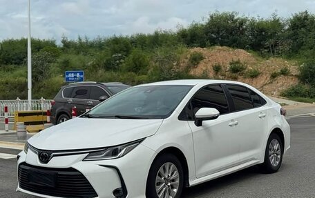 Toyota Corolla, 2021 год, 1 150 000 рублей, 3 фотография