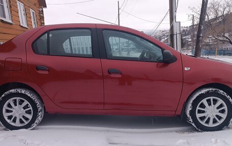 Renault Logan II, 2019 год, 985 000 рублей, 7 фотография