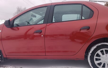 Renault Logan II, 2019 год, 985 000 рублей, 15 фотография