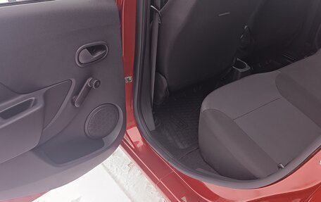 Renault Logan II, 2019 год, 985 000 рублей, 21 фотография