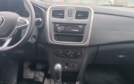 Renault Logan II, 2019 год, 985 000 рублей, 29 фотография