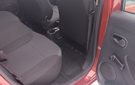 Renault Logan II, 2019 год, 985 000 рублей, 28 фотография