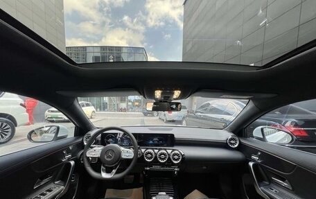 Mercedes-Benz A-Класс, 2021 год, 1 900 000 рублей, 9 фотография