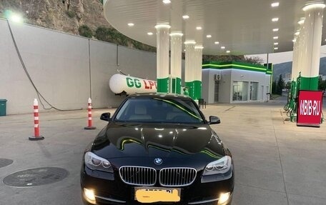 BMW 5 серия, 2013 год, 1 200 000 рублей, 1 фотография