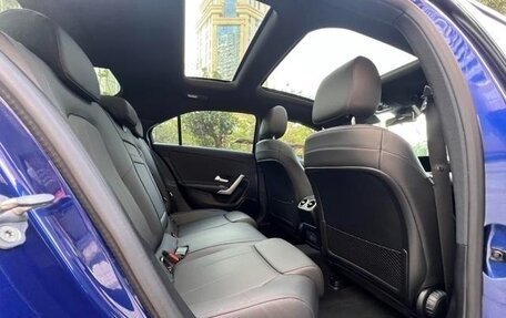 Mercedes-Benz A-Класс, 2021 год, 1 900 000 рублей, 13 фотография