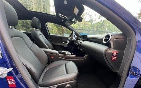 Mercedes-Benz A-Класс, 2021 год, 1 900 000 рублей, 14 фотография