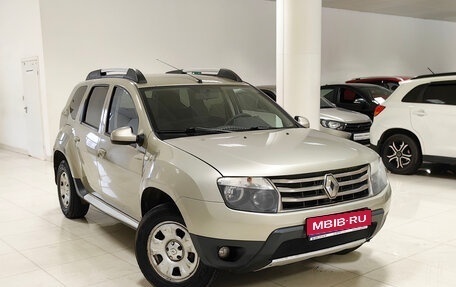 Renault Duster I рестайлинг, 2015 год, 949 000 рублей, 1 фотография