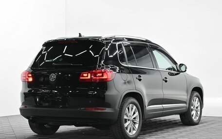 Volkswagen Tiguan I, 2015 год, 1 345 000 рублей, 4 фотография