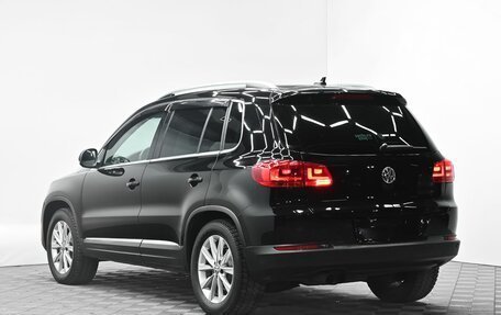 Volkswagen Tiguan I, 2015 год, 1 345 000 рублей, 3 фотография
