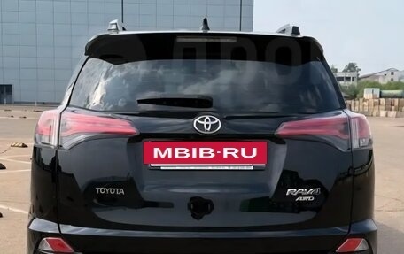 Toyota RAV4, 2019 год, 3 460 000 рублей, 6 фотография
