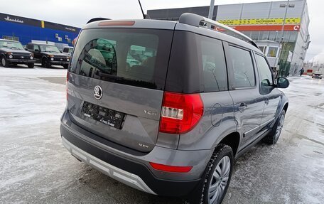 Skoda Yeti I рестайлинг, 2017 год, 1 733 000 рублей, 7 фотография
