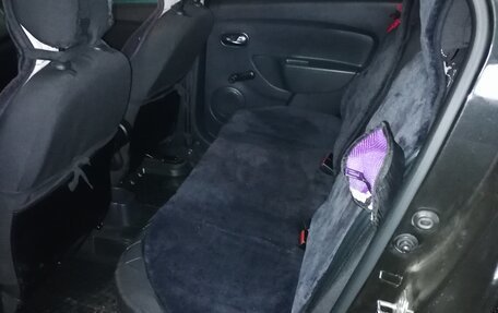 Renault Logan II, 2021 год, 1 300 000 рублей, 11 фотография