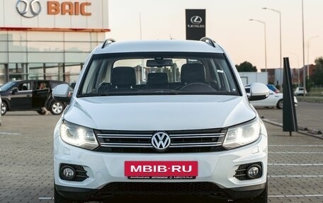 Volkswagen Tiguan I, 2015 год, 1 275 000 рублей, 2 фотография