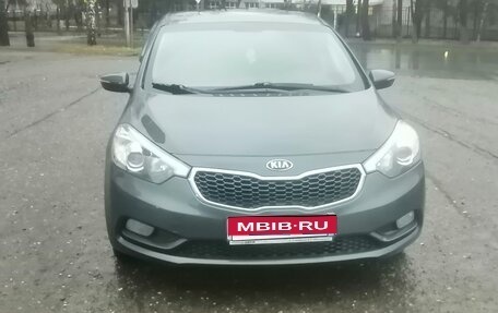 KIA Cerato III, 2013 год, 900 000 рублей, 1 фотография