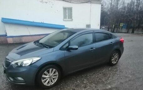 KIA Cerato III, 2013 год, 900 000 рублей, 3 фотография