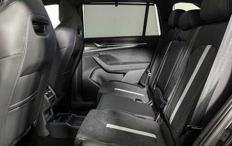 Skoda Kodiaq, 2025 год, 6 150 000 рублей, 21 фотография