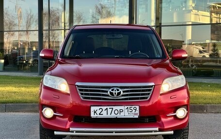 Toyota RAV4, 2011 год, 1 550 000 рублей, 2 фотография