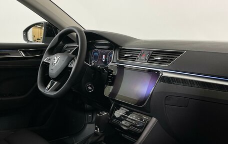 Skoda Superb III рестайлинг, 2025 год, 4 500 000 рублей, 12 фотография